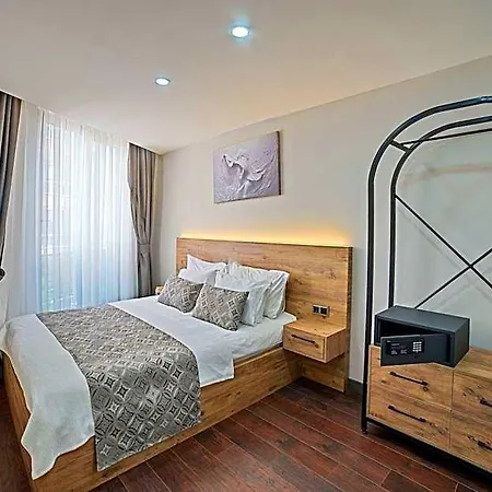 Hotel Citimoonlight 4*